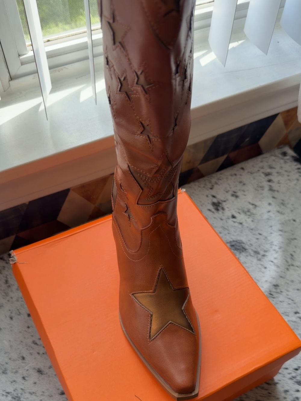 NWT Brown Star-Embellished Women's Boots - Picture 6 of 6